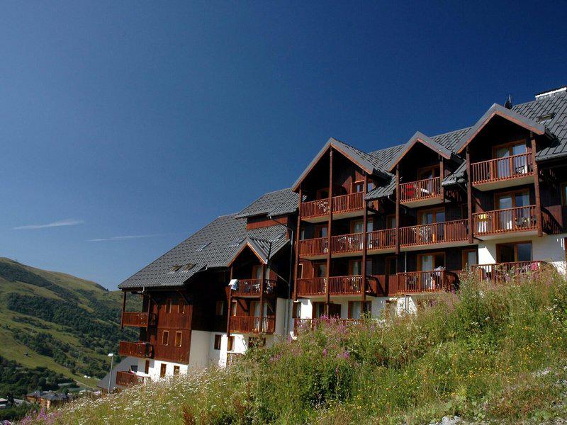 A10C6770BA8C6CB1254E9764235E9475