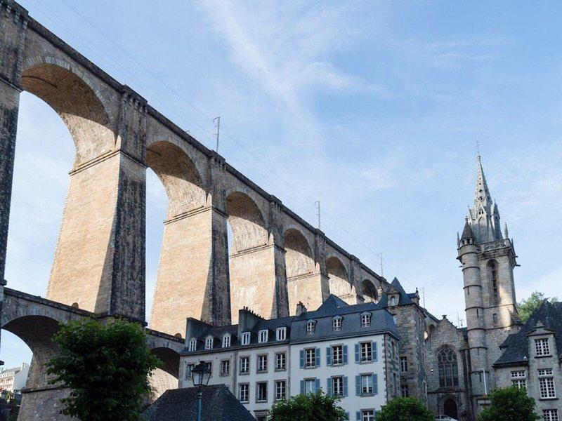 67E24D345D07EA66952F05BDD903E223