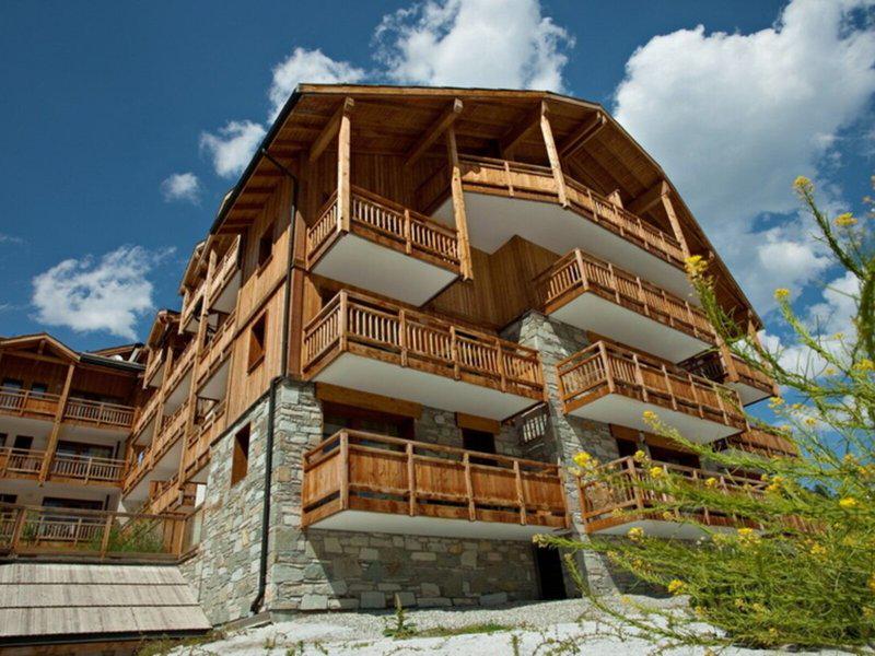 F15621EAF045B29B31D181F2AE882C8E