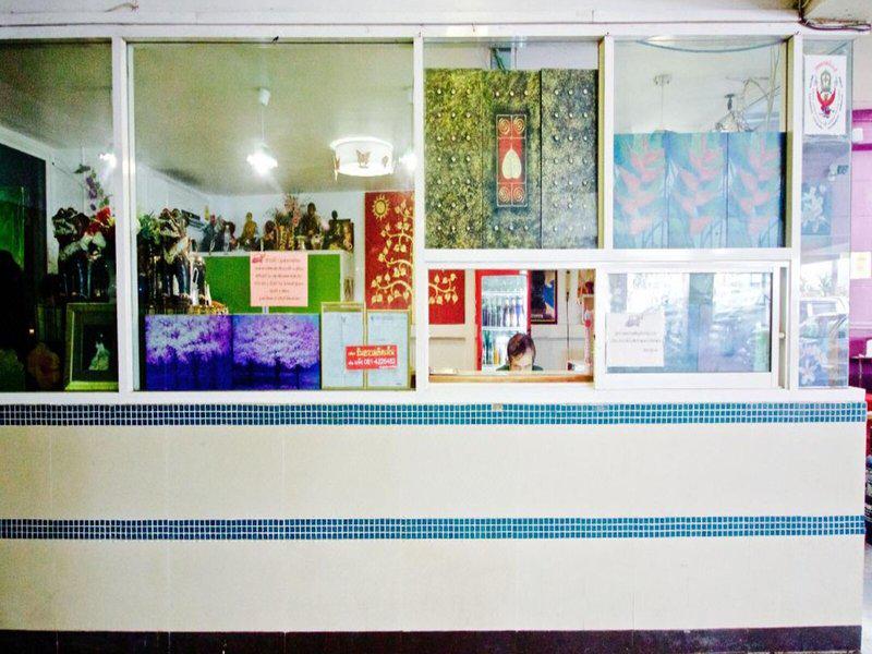 0934CA22149217A040C27944D18829F0