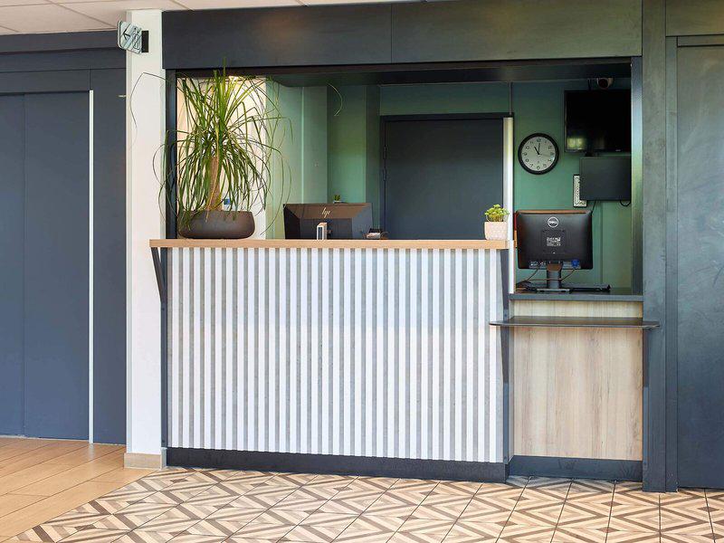 09EF89DEA3A3B1BF23709D3C5849C97A