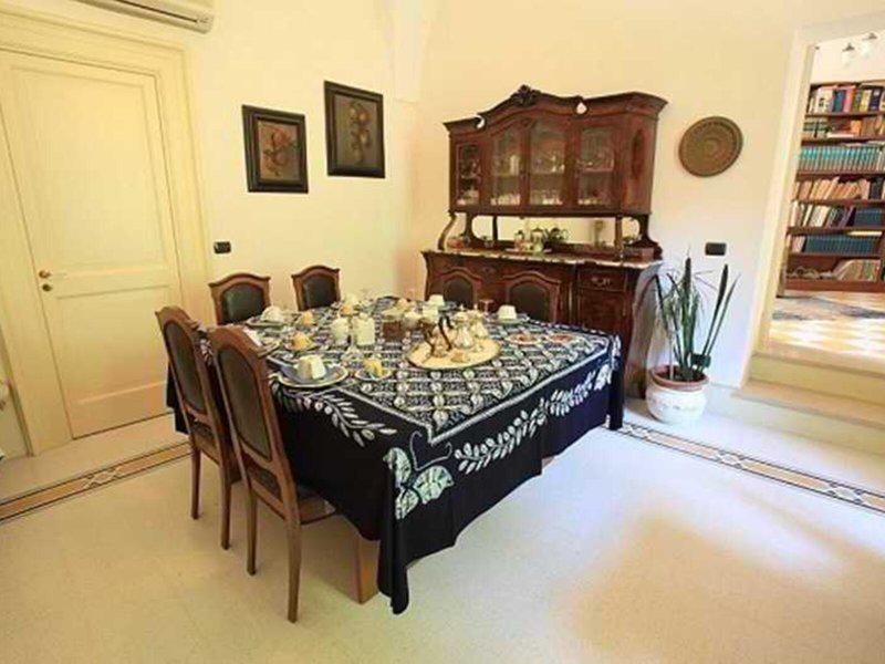 A65270C1A8B7C2BF7D7AA8B0B4438247