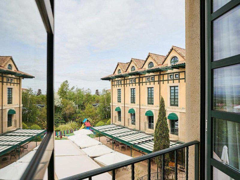 C14B1C06273324EF809117BA63C6F3E9