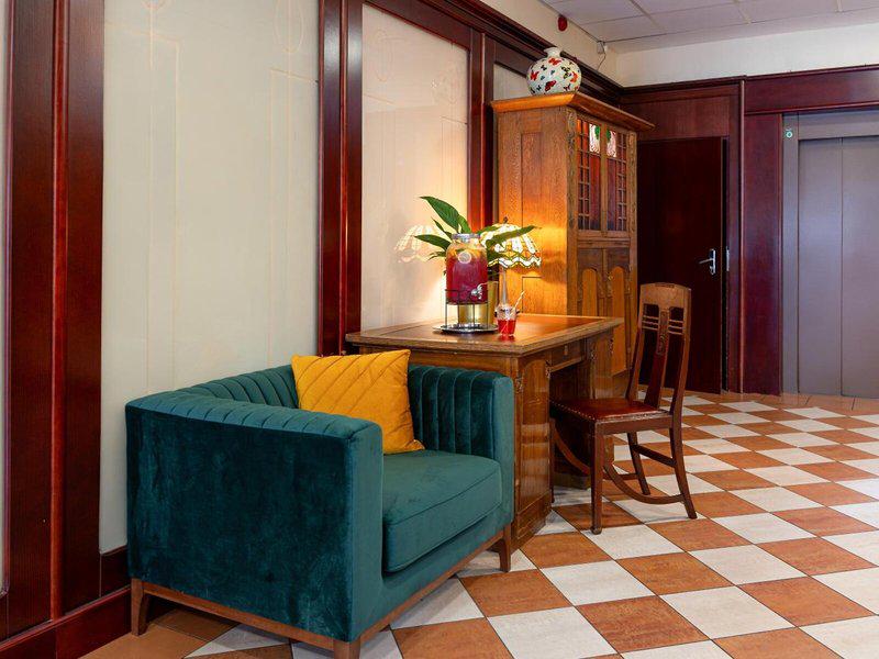 C3075E956F4B3A23E19E852DAD098DA6