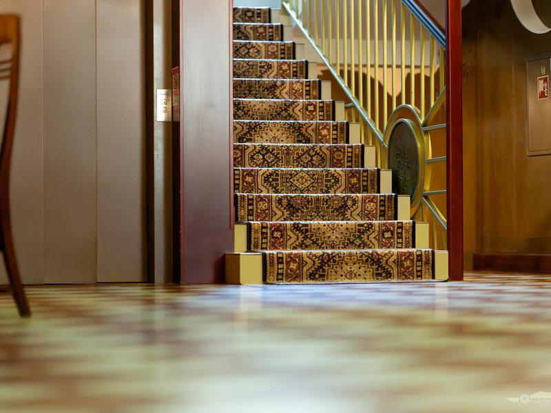 F729A5317773D2F0F7A9531172E45196