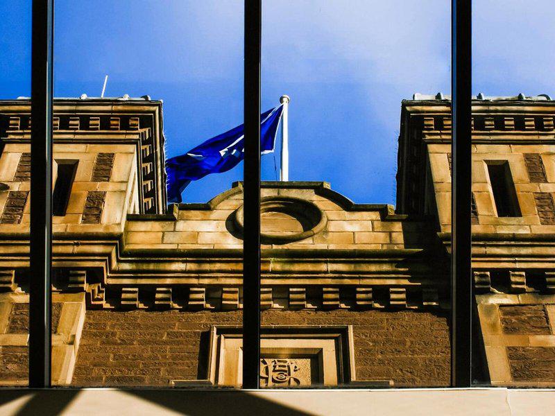 169E3D9C57E0AA96E85B5FBF58BC4BFB