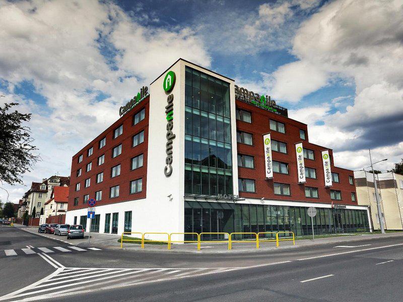 50FF3B1045922F03A133773A49FBDAE5