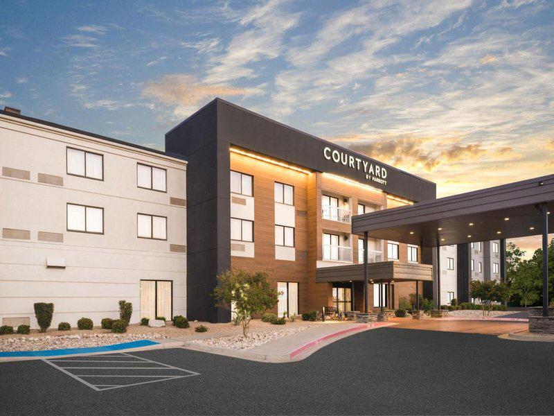 8DF4797173F18FFC1880B332B2CB5C03