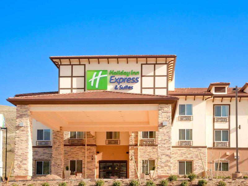 6DD3800F5E540ECEA727FF090A500FDB