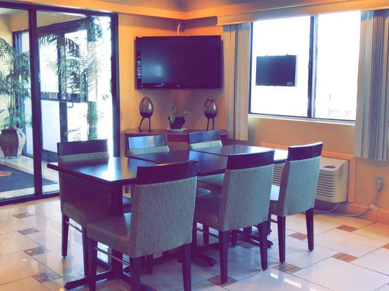 DDB87A80EC87CA1AAF0C03CBC0310B5E