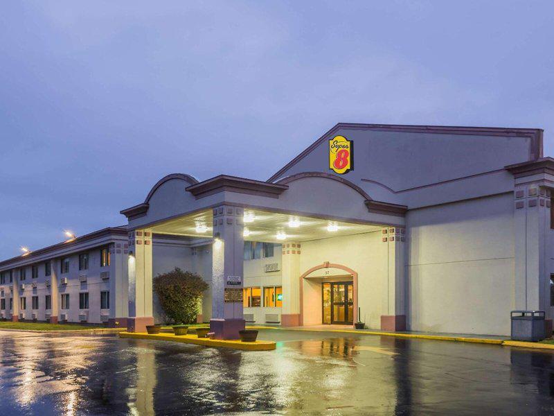 9D7EB9134B06567302A8D4C6F494BBC8