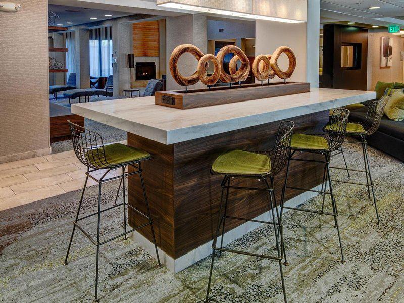 DC58524CE99BBBEA68CEBEDCE6BBB6D3