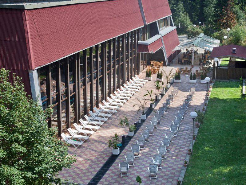 E3BAD5581C36AECED8E291ACC04F065D