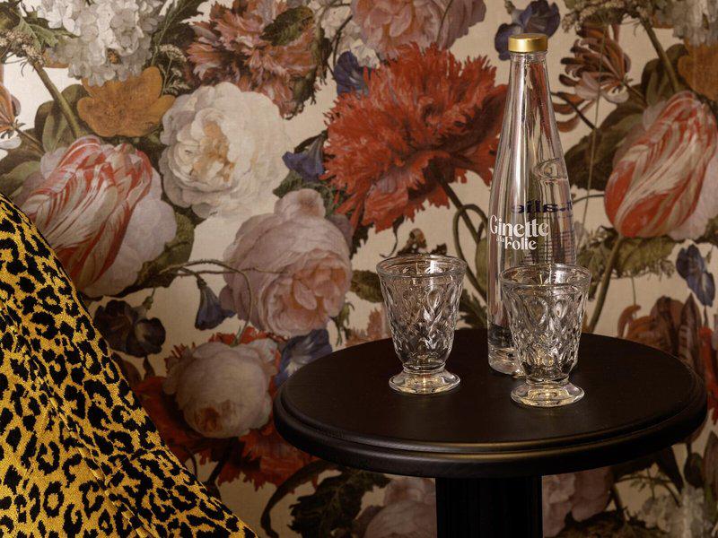 76F07F539CB6CC68F731D46AD3F2BD0A