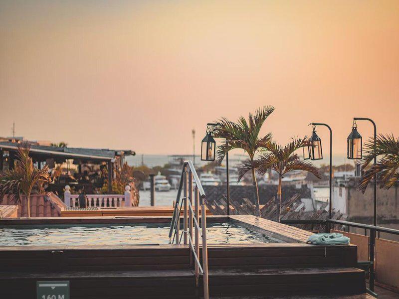 E37A6FD33AF04656E06636EB26947D3D