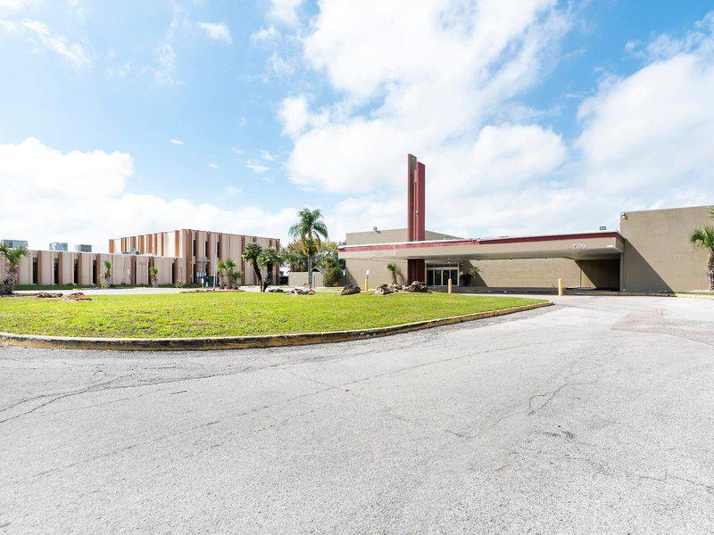 B0CAF93A846132CE14EDFCA187FEE064