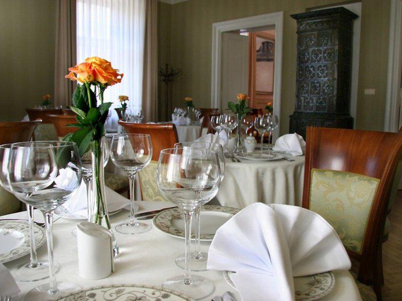 8842D1F79F59D07F953B210895478CDB