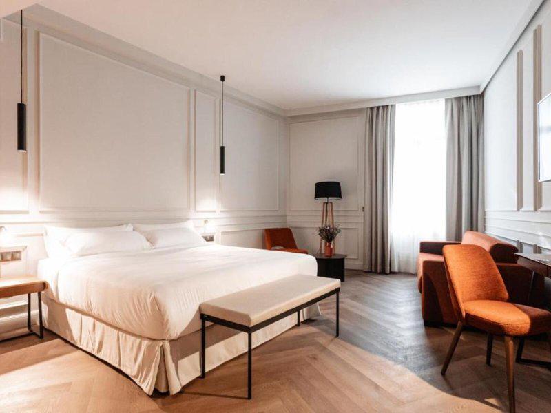 81B1E7E404B9D1DEB6C2D7E203E15DA7