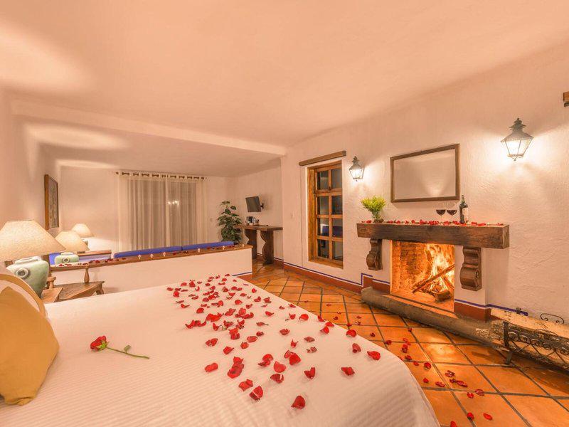 2438BAC3554DC32DC7F1338A8B4BBD97