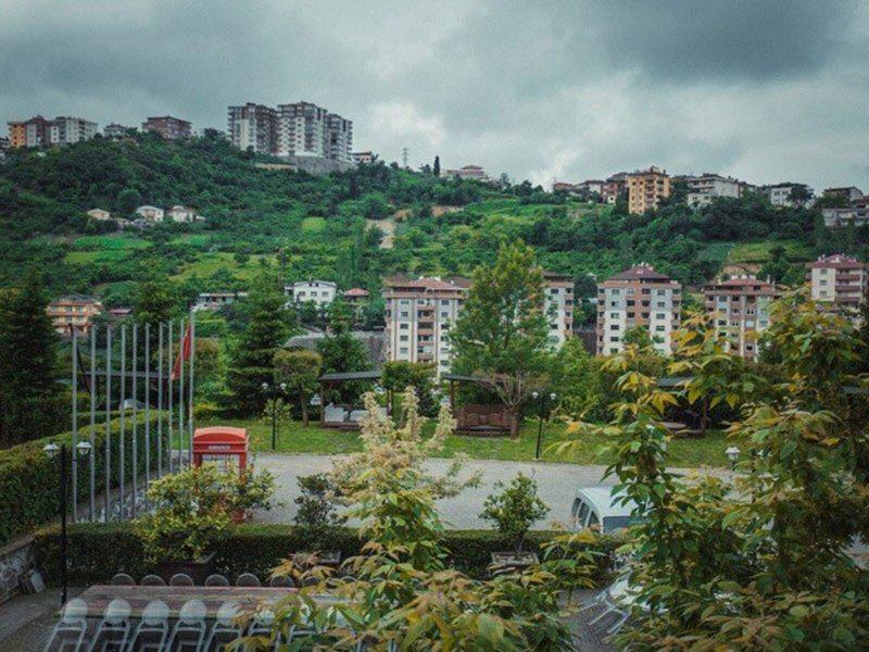 13ECE4759555EE6CF17465D8F9DF0A3D