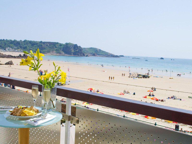 6DE9C9523969D589C34482DC99BAC61C