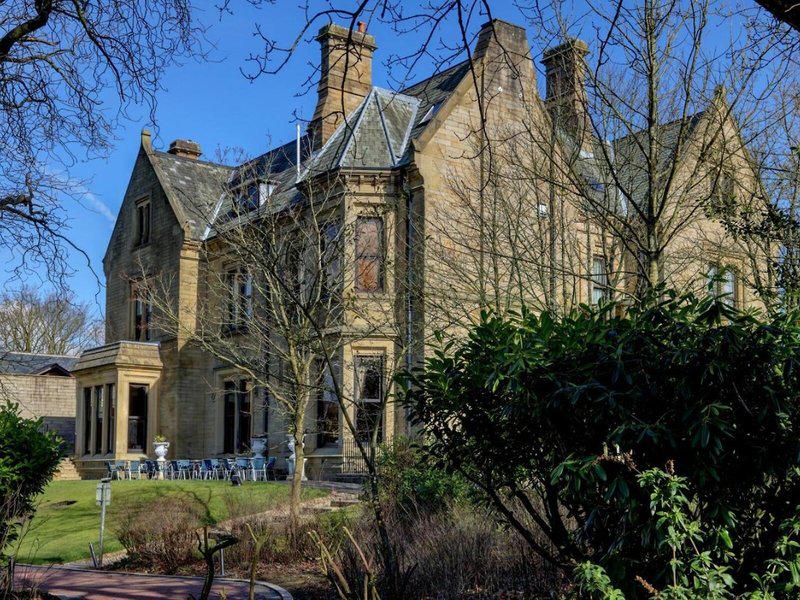 8D96FC653426211F1B39D5082198401D