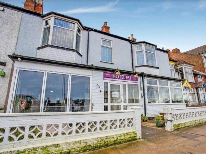 111967152E661EF5D83D09E5E0FB8557