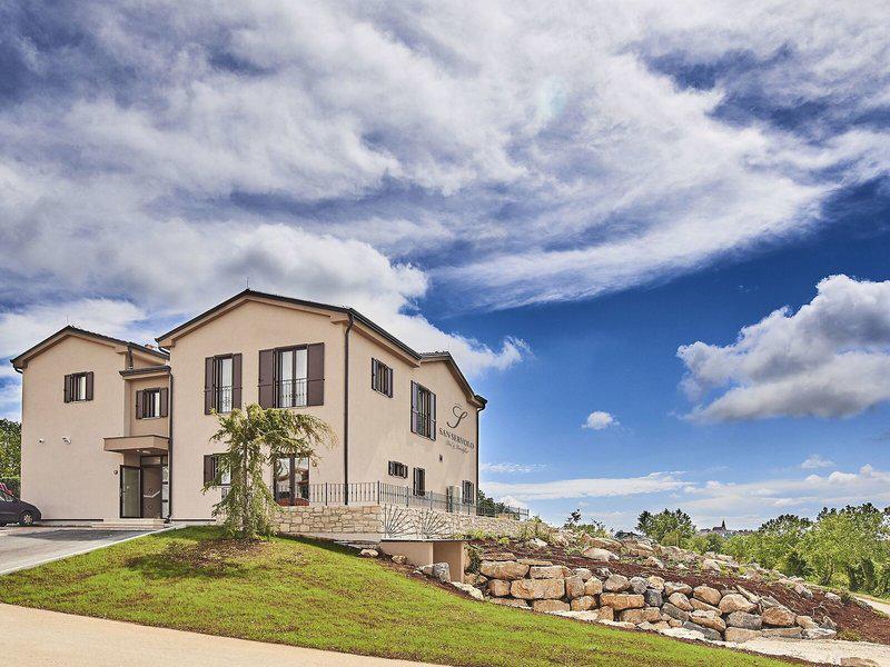 CDF66C8FF7EA2C7D0AB5D106E1242619