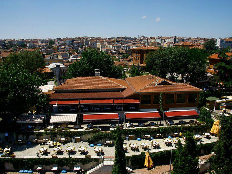 41835EBF30FABF99882653A399345324