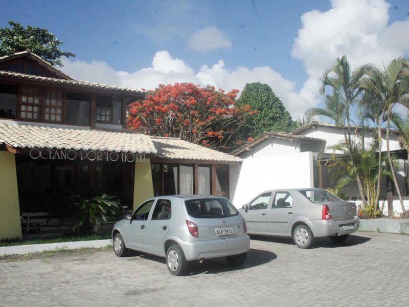 28B646F7D407539652C670AFB385E572