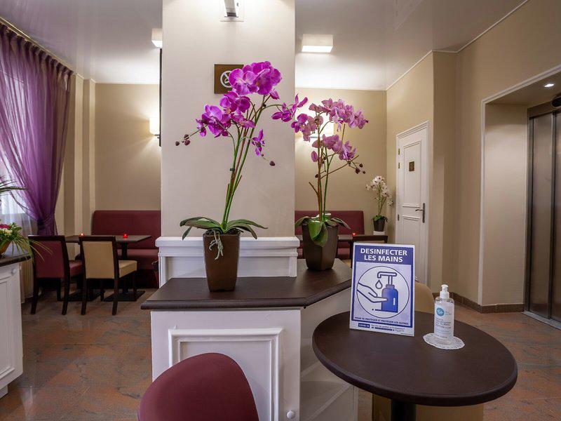 2C344FA35F322F33908A1556591B8447