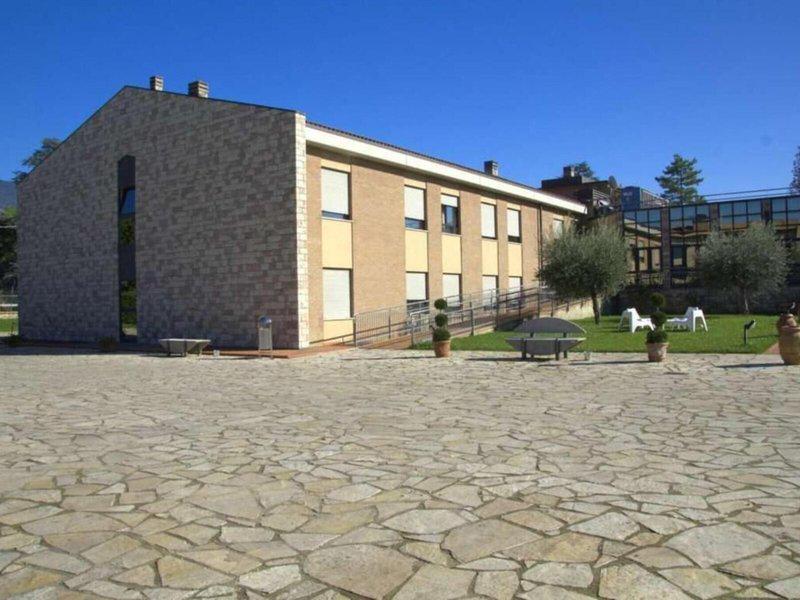 5F14126D88CAB42A788FF13937DF7E28