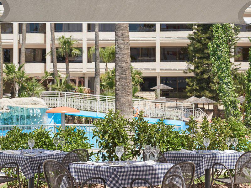 2AB38BC319D0638507D6B7A95D1627D6