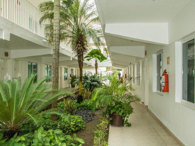 8A1B18B880336E735A6045E1CDA9F030