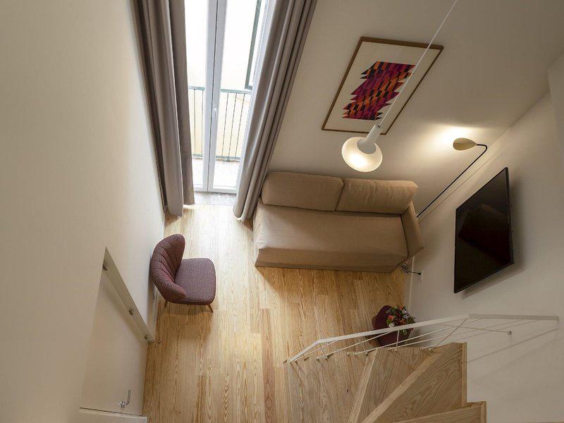 3F826DC30B0EE412142EE796CABC27A1