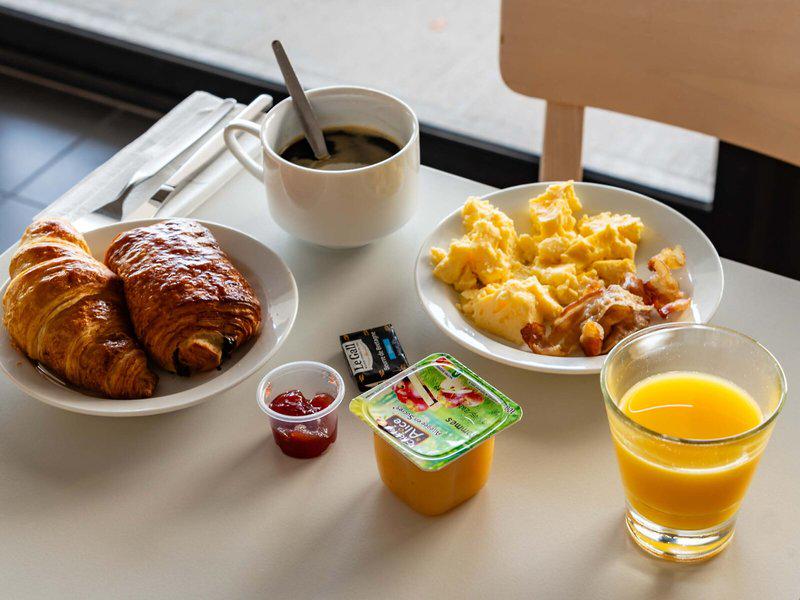 079FBFDF9C33B27E7DFED82646840965