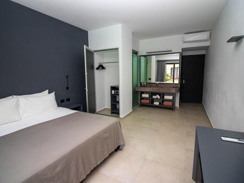 068504D0731D55A9E44416E637B2F409