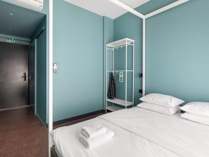 78EDDED9C57AD2A0BE556E809E9BC1FA