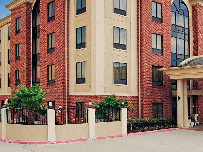 1DA03E6ACB842D86123535FAFFFDA21C