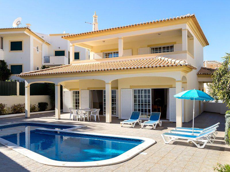 42ECE0C29EBF61D7E90A61C8BFC43DA5