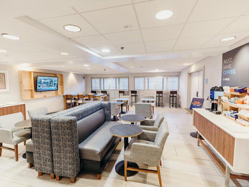 05CD7EA582A0FA552FE3ADAD5C3C7B06