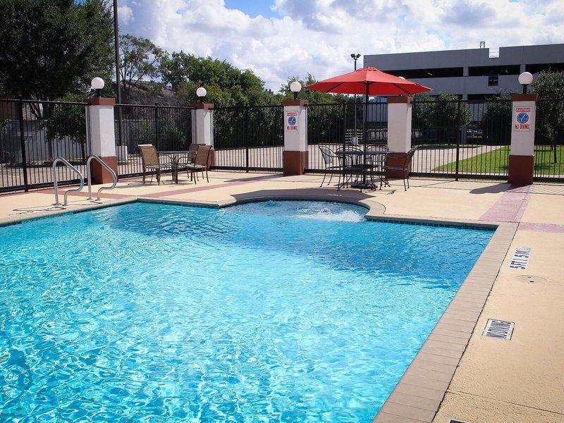 7FFCCA18097C8249A1862B439C88F48F