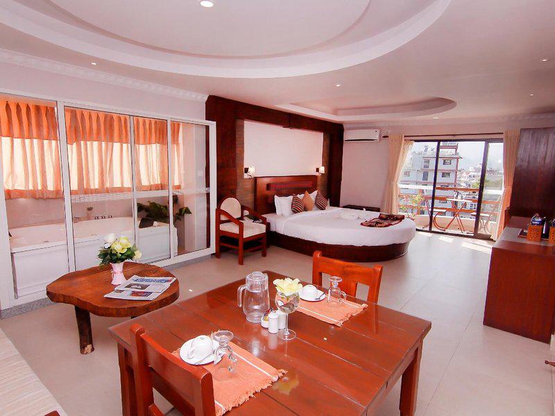 224533B61F904A14DA8B40CEA9C336DF