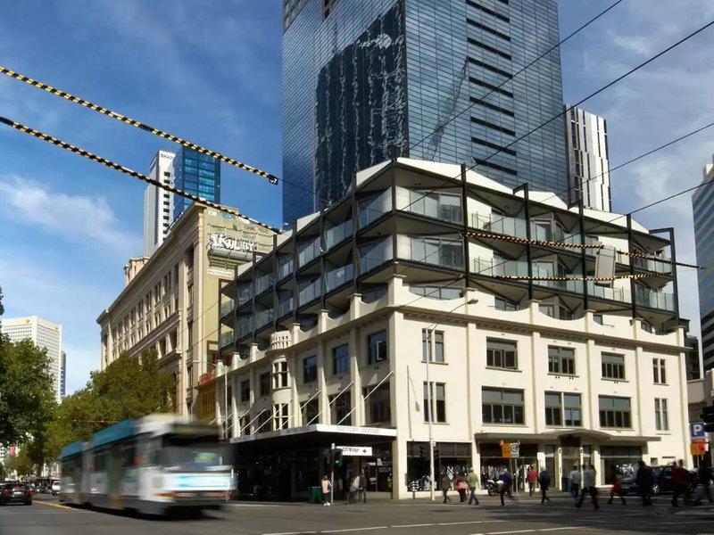 FC0E93EDF875A95A06B4A0012076B6ED