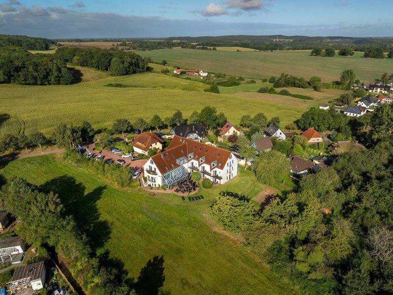 4BF4801E0FFAF7D2F9EB0F494E92CEBB