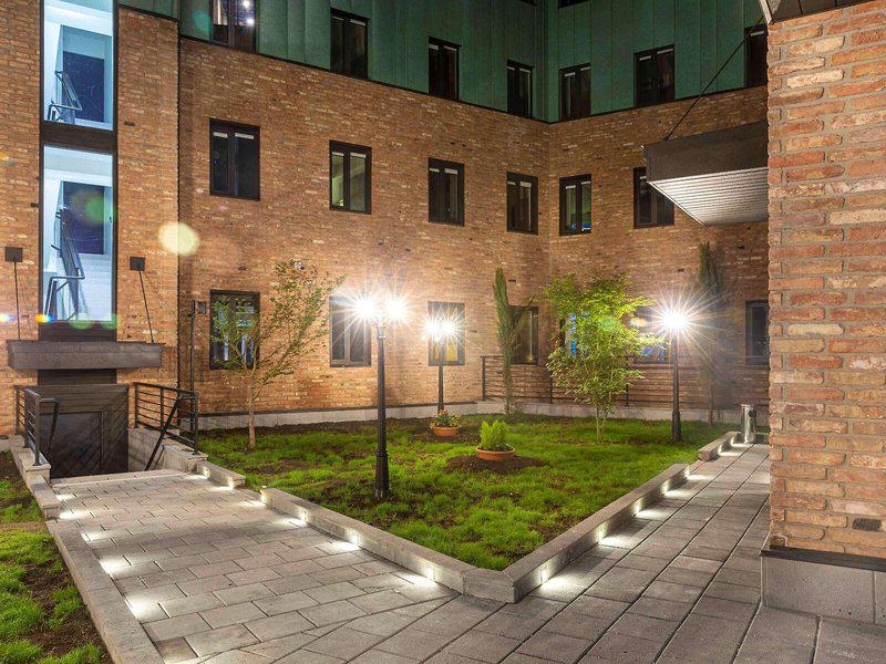 1B8BF301DCDA4A50849DB8A733D14065