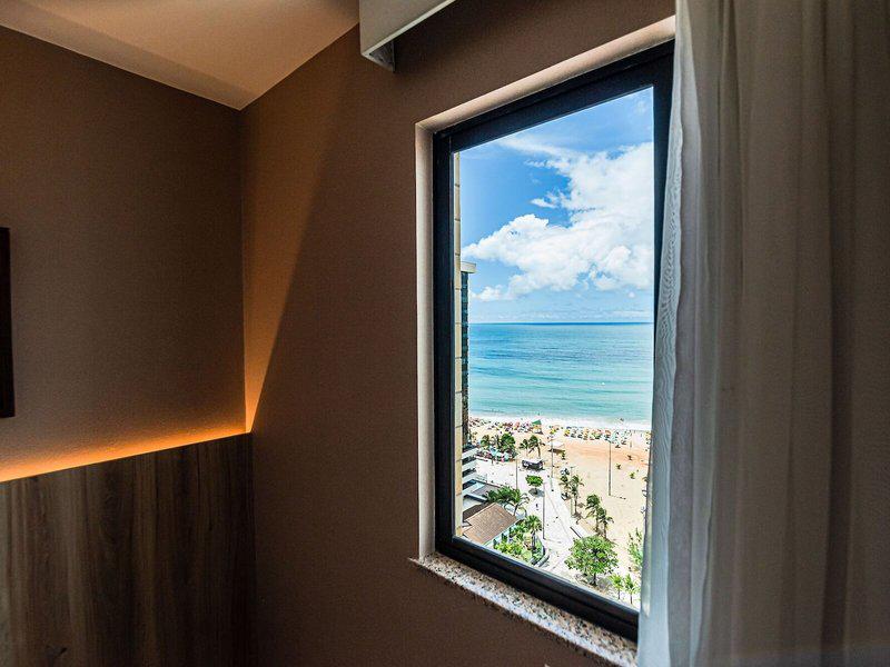 32339CA8AE371392B643B401E9D847F6