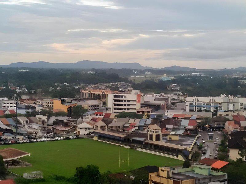 CF998846BF3E4C5EE47C921BA0F18564