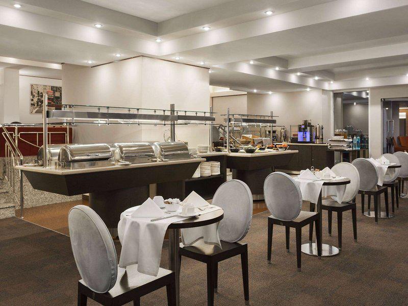 2B19027FD7284E19951652ED64446BBB