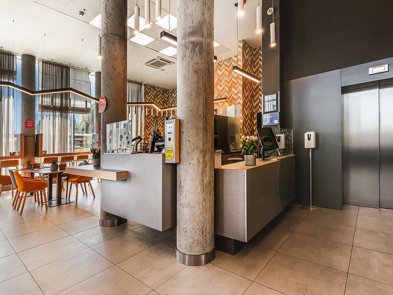 6535A78AD1CD0937F0E79ED3D55B62EB